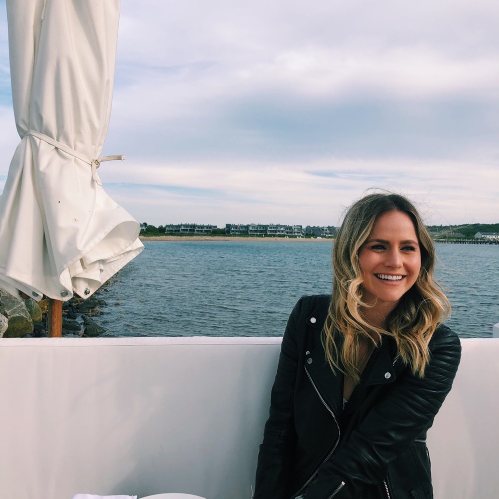 Meet your Posher, Nicole